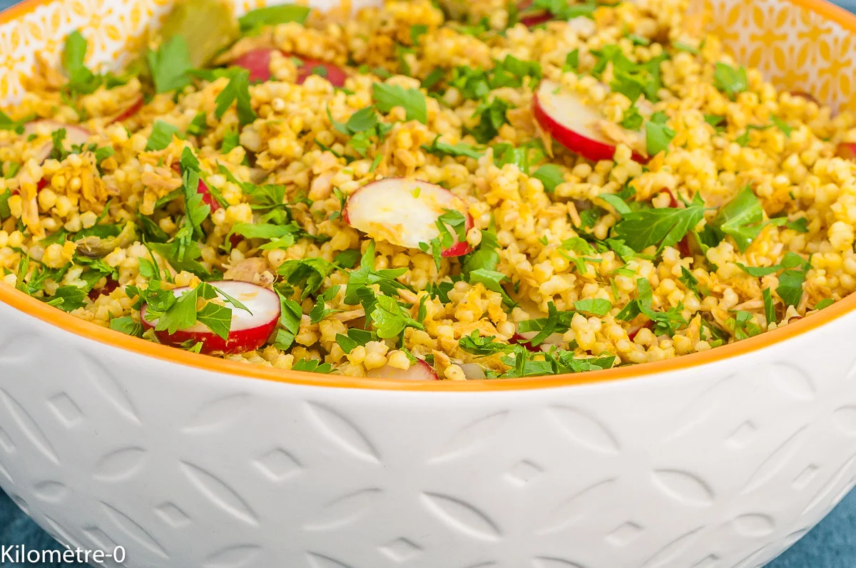 Photo de recette de salade, salade composée, millet, facile, légumes, printems, radis, asperges, thon, Kilomètre-0, blog de cuisine réalisée à partir de produits de saison et issus de circuits courts