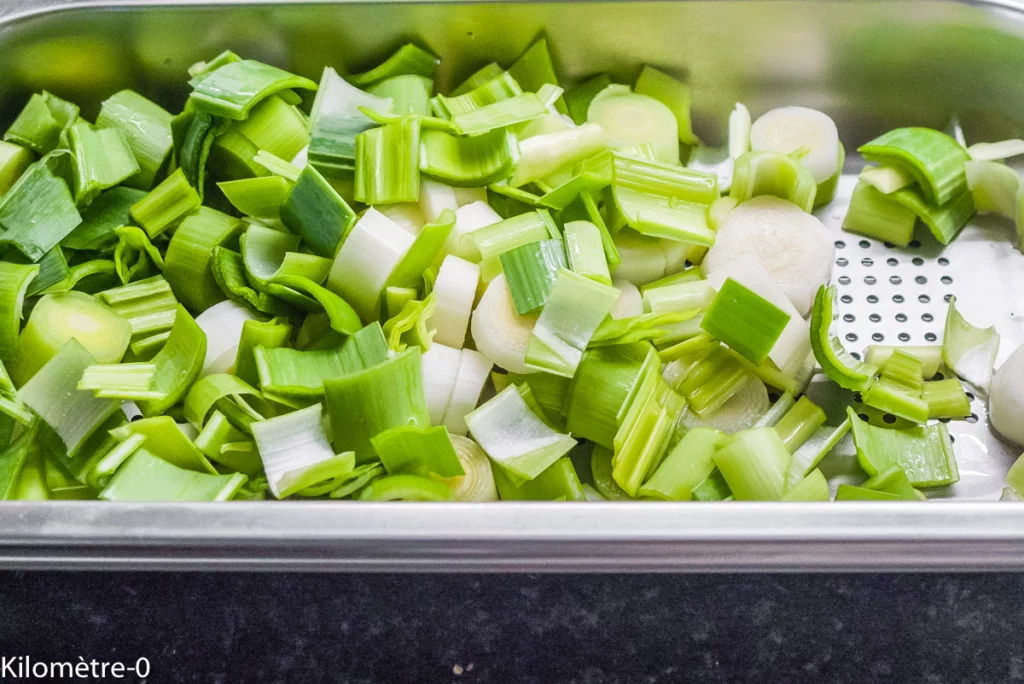 Tarte aux petits pois, poireaux, carottes et fêta - Étape 3