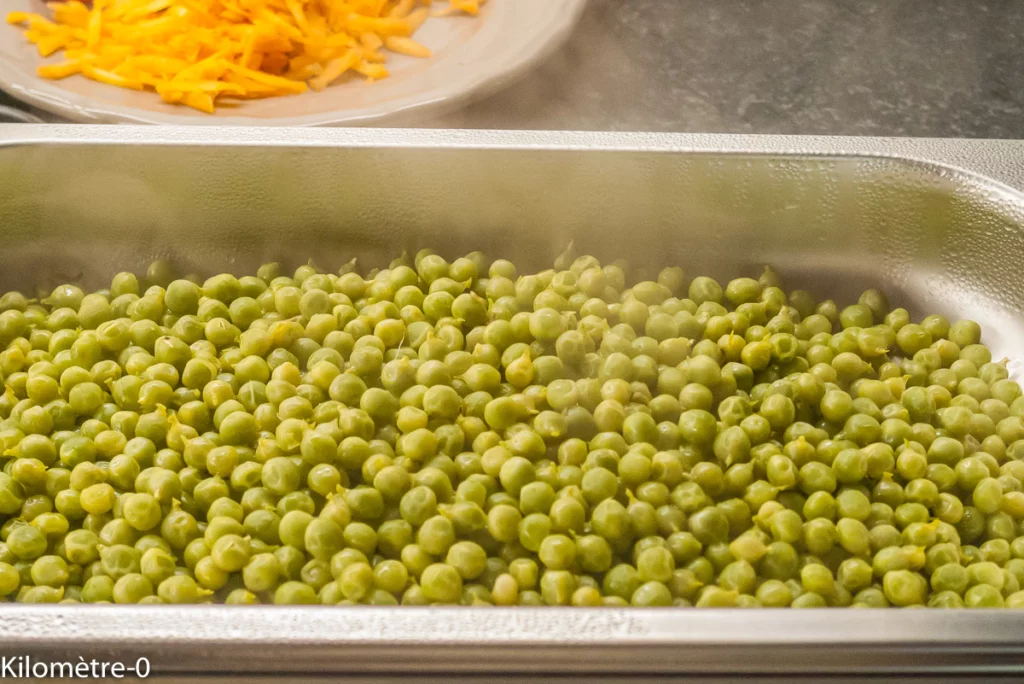 Pâtes fraiches au chorizo, petits pois et carottes - Étape 2