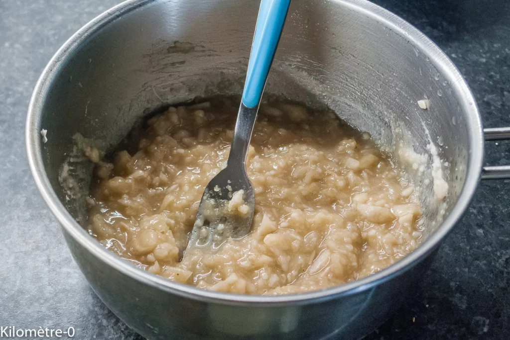 Gâteau très moelleux aux haricots blancs et aux noix - Étape 3