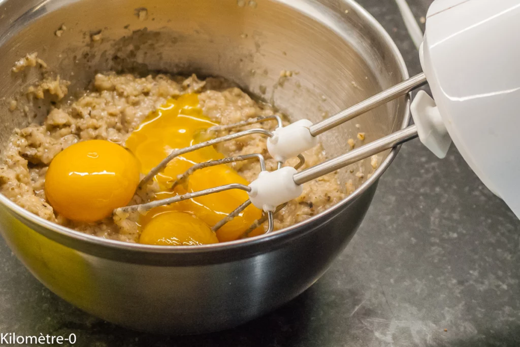 Gâteau très moelleux aux haricots blancs et aux noix - Étape 8