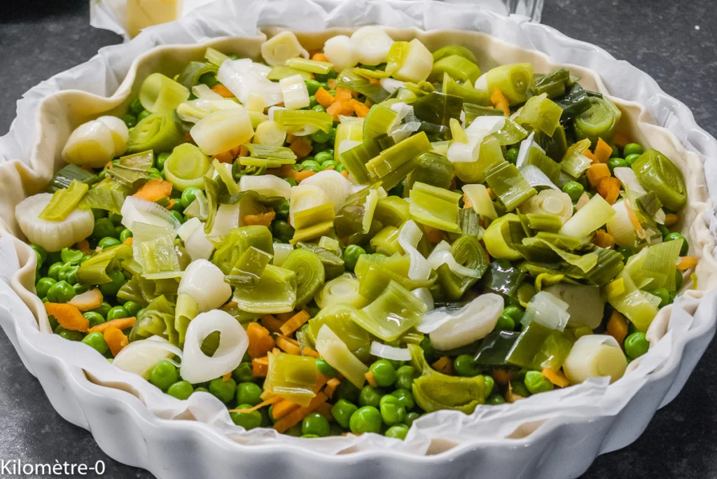Tarte aux petits pois, poireaux, carottes et fêta - Étape 7