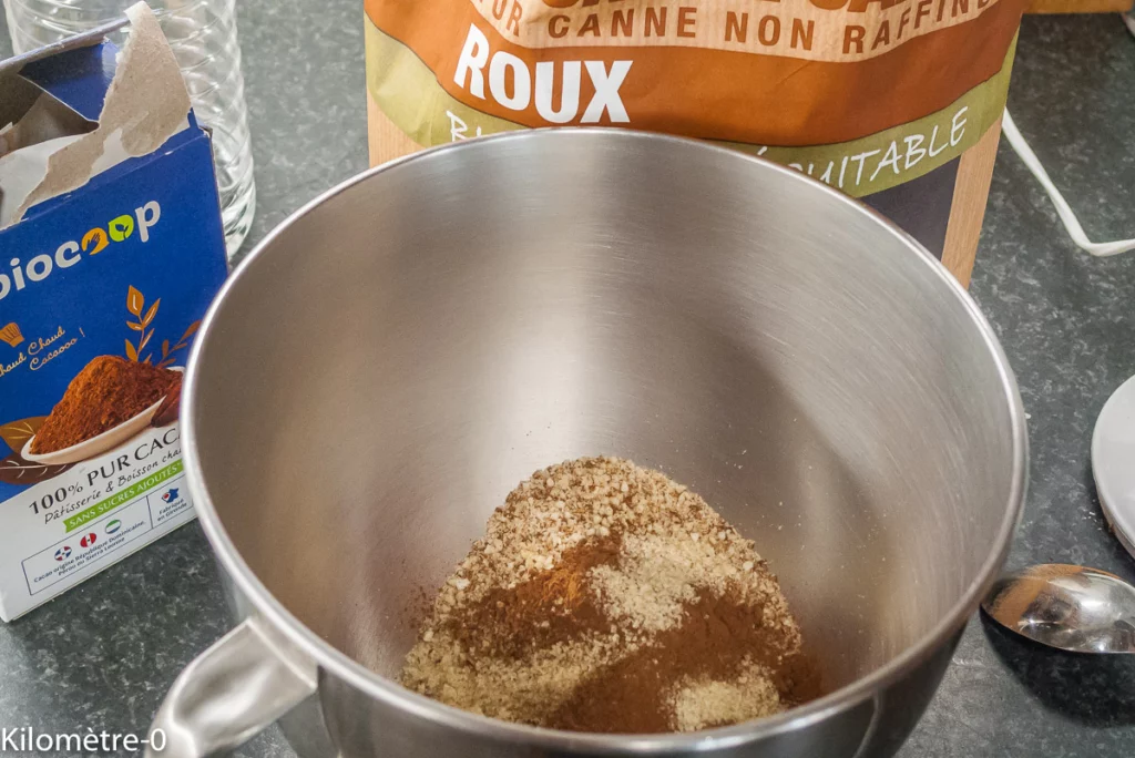 Cheesecake au fromage frais, base chocolat amandes - Étape 2