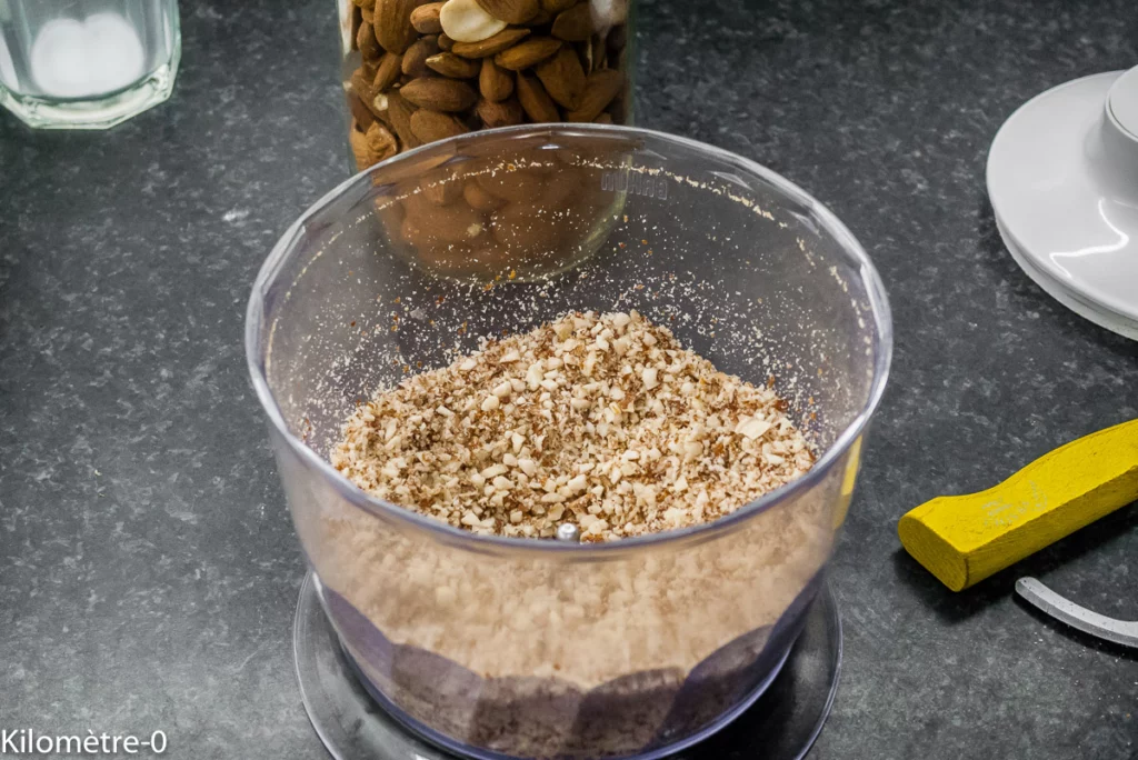 Gâteau aux amandes et aux blancs d&rsquo;oeufs - Étape 1