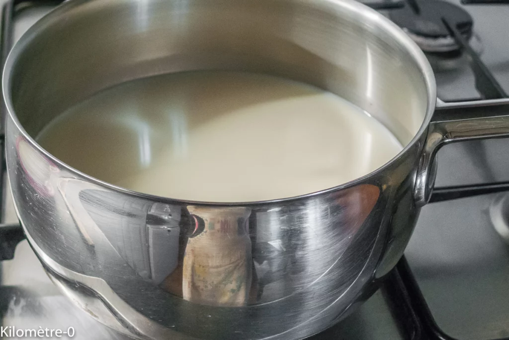 Semoule au coulis de cassis - Étape 1