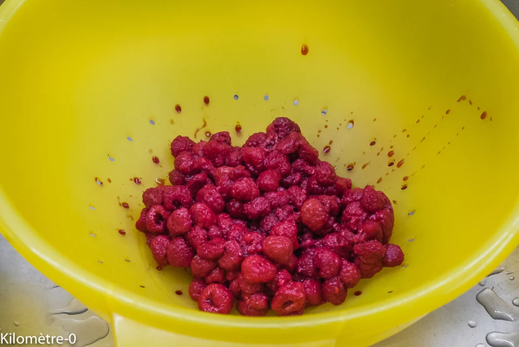Oeufs au lait aux framboises au four vapeur - Étape 3