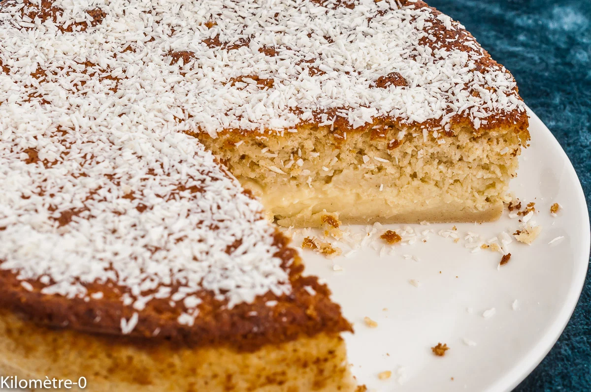 Photo de recette de dessert, gâteau magique, noix de coco, facile, rapide, bio, Kilomètre-0, blog de cuisine réalisée à partir de produits de saison et issus de circuits courts