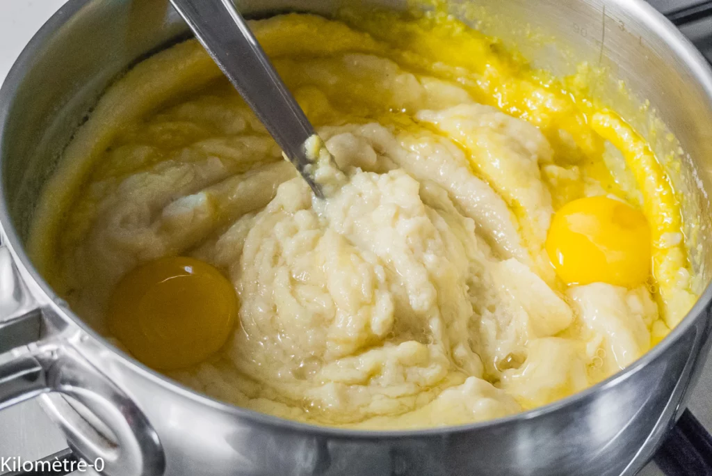 Gâteau de semoule aux cerises et cranberries - Étape 4