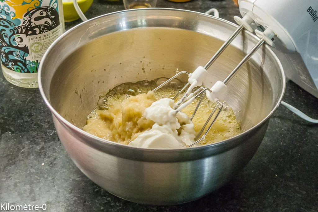Moelleux aux bananes et pépites de chocolat - Étape 4