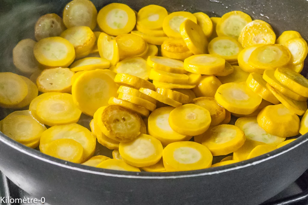 Frittata grecque aux courgettes et au fromage - Étape 2