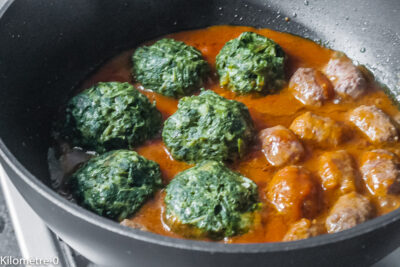 Photo de recette de boulettes, blettes, légumes, boulettes de boeuf, merguez, viande, mijoté, rapide, facile, Kilomètre-0, blog de cuisine réalisée à partir de produits de saison et issus de circuits courts