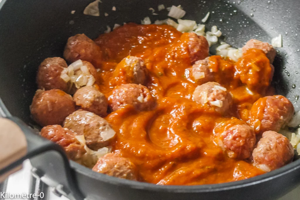 Petits pois aux boulettes de bœuf épicées - Étape 7