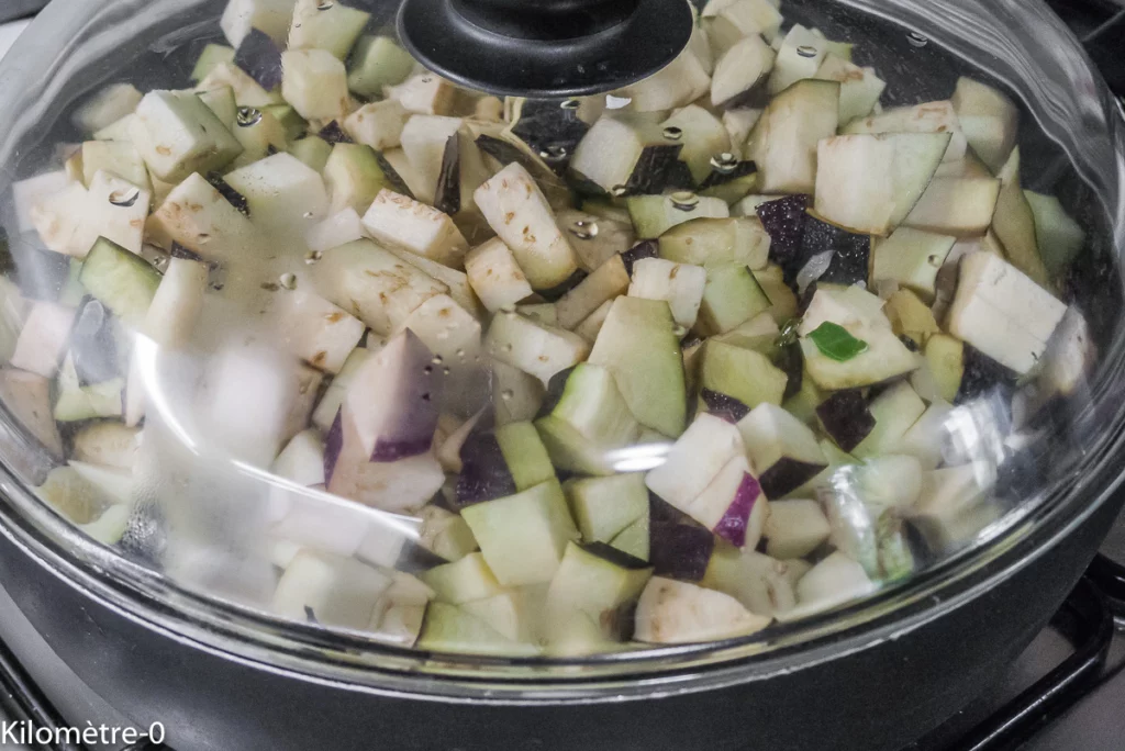 Escalopes de porc marinées, poêlée d&rsquo;aubergines aux olives - Étape 4