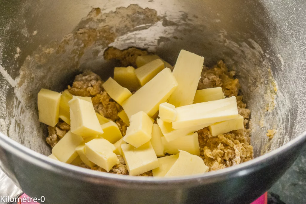 Gâteau tendre aux fruits rouges - Étape 5