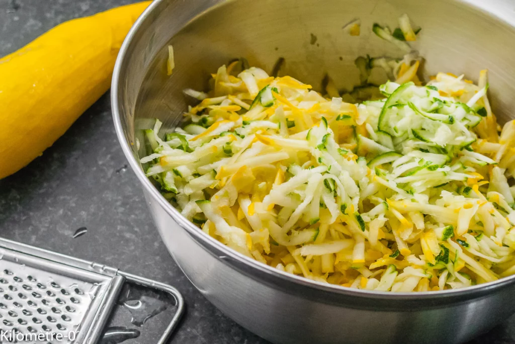 Salade de courgettes crues, araignée ou crabe - Étape 1