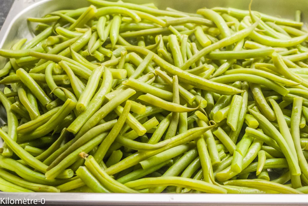 Salade estivale aux haricots verts et tomates - Étape 1