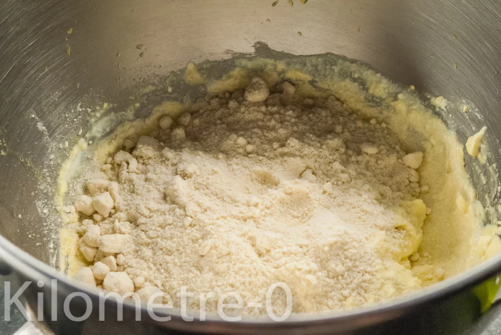 Gâteau à la ricotta, framboises et limoncello - Étape 4