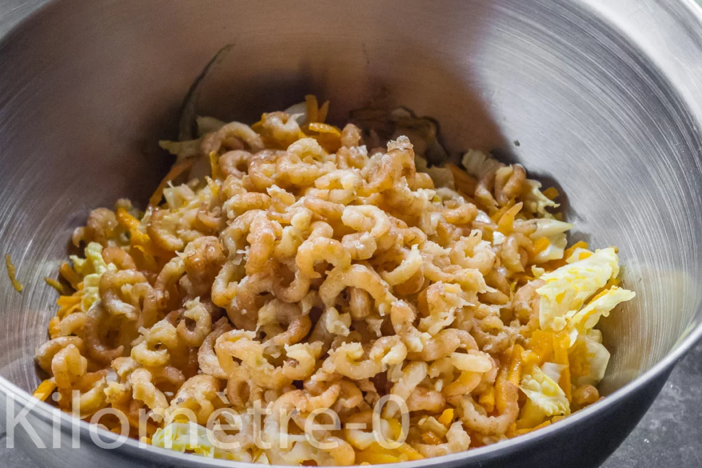 Salade de chou chinois aux carottes, sauce soja - Étape 4