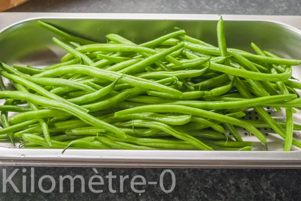 Salade de quinoa, haricots verts et olives - Étape 1