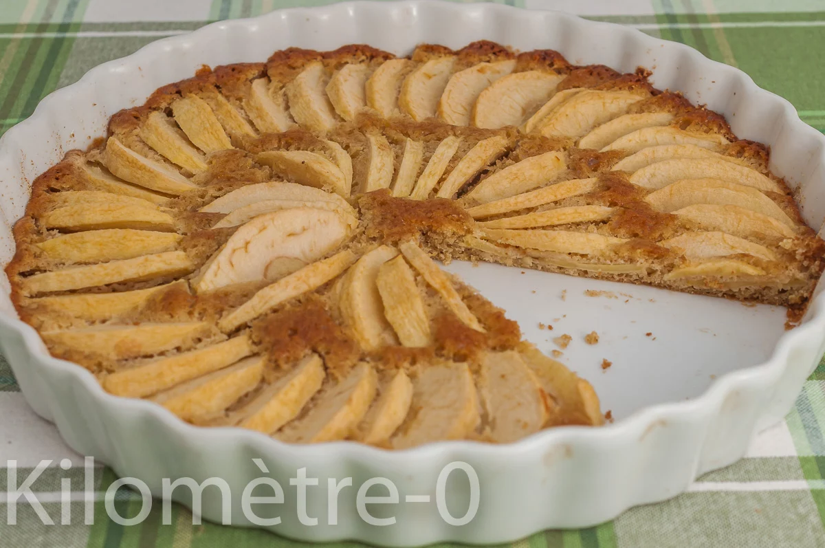 Photo de recette de tarte, dessert, tarte suisse cuisine suisse, Suisse, pommes, facile , sans pâte, automne, hiver, rapide, bio, Kilomètre-0, blog de cuisine réalisée à partir de produits de saison et issus de circuits courts