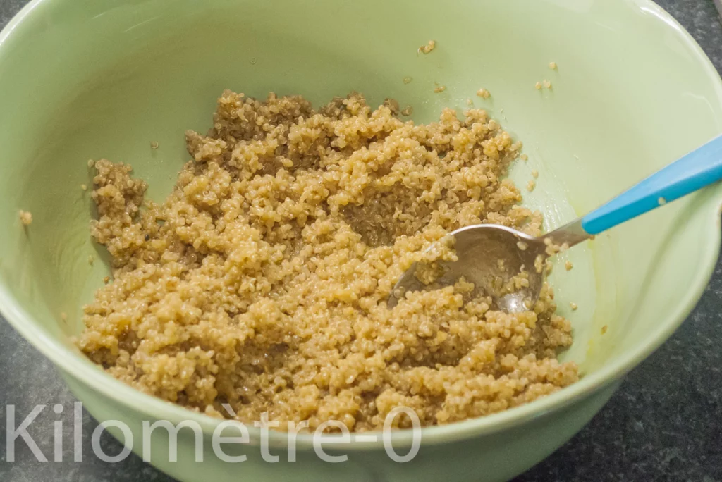 Salade de quinoa, poivrons, olives et amandes - Étape 7