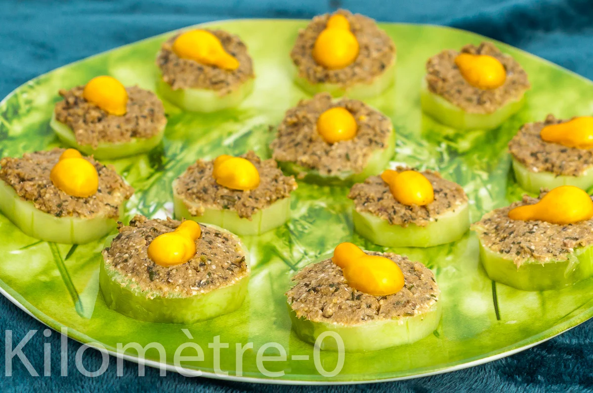 Photo de recette d'apéro facile, sain, healthy, léger, concombre, pesto de sardines, sardines, pesto, Kilomètre-0, blog de cuisine réalisée à partir de produits de saison et issus de circuits courts
