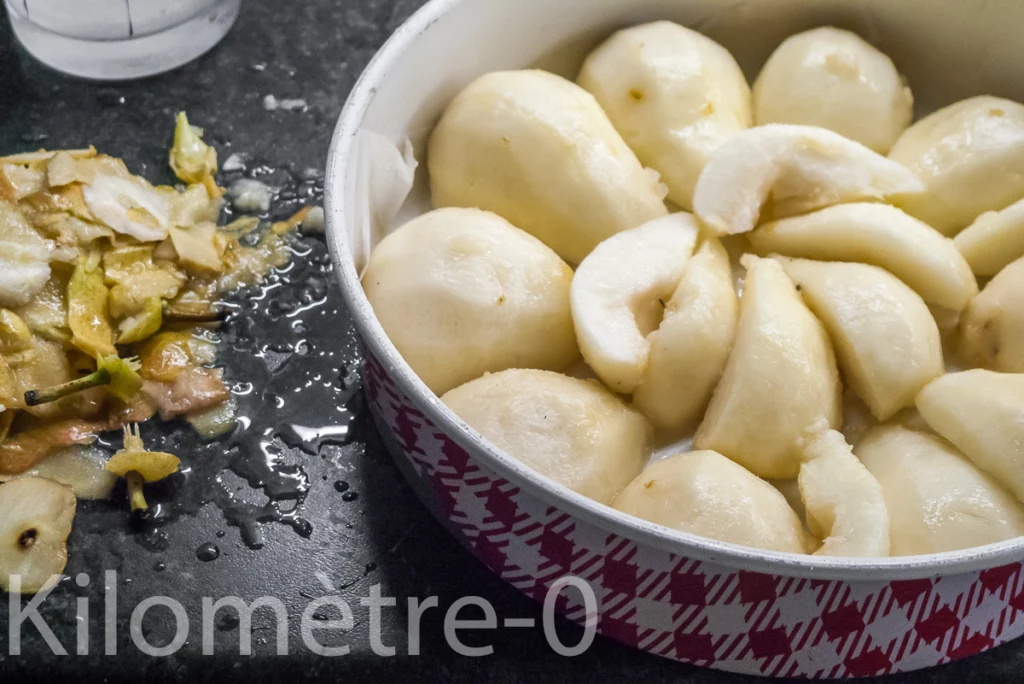 Clafoutis à la farine de châtaignes et aux poires - Étape 2