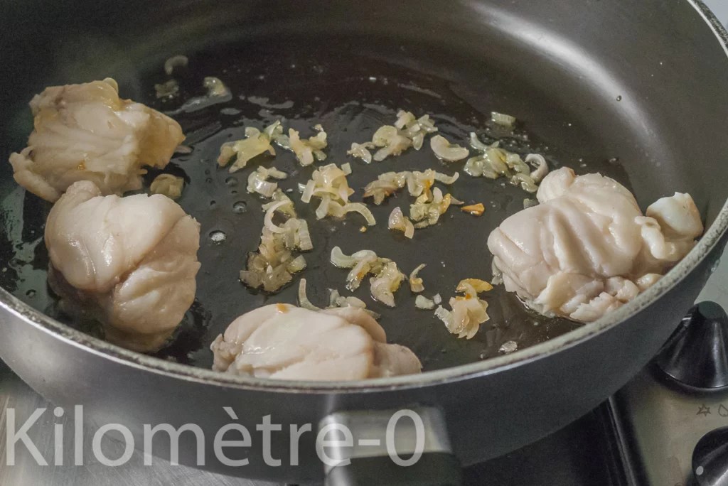 Lotte au coulis de poivrons et olives - Étape 5