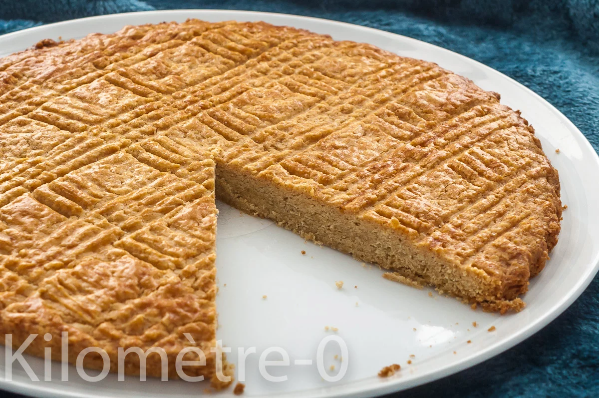 Photo de recette de, boterkoek, gâteau au beurre, dessert, gâteau, hollandais,Hollande, cuisine du monde, cuisine hollandaise, Kilomètre-0, blog de cuisine réalisée à partir de produits de saison et issus de circuits courts