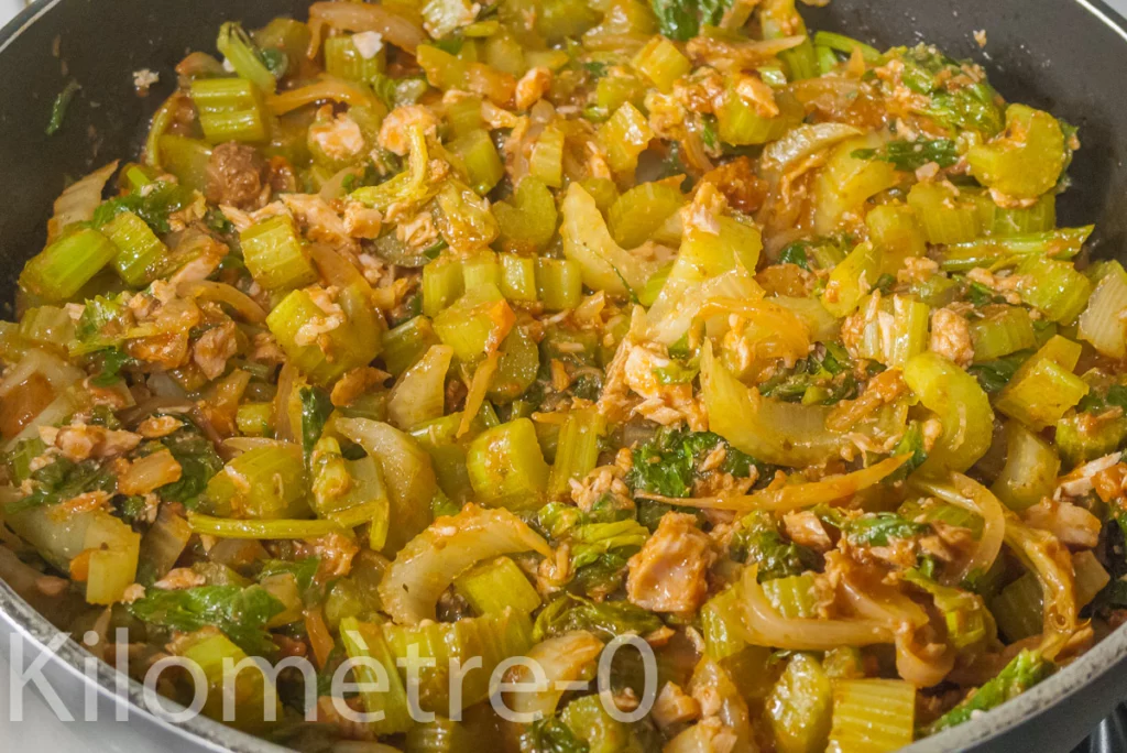 Céleri branche poêlé à la bolognaise et au thon - Étape 7