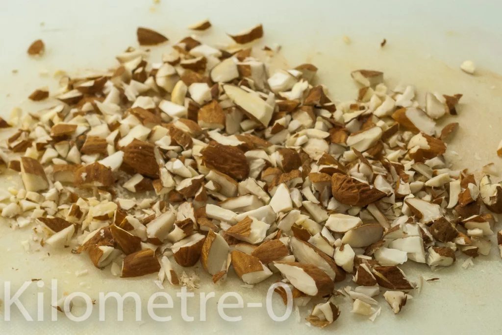 Salade de céleri branche aux amandes et parmesan - Étape 5