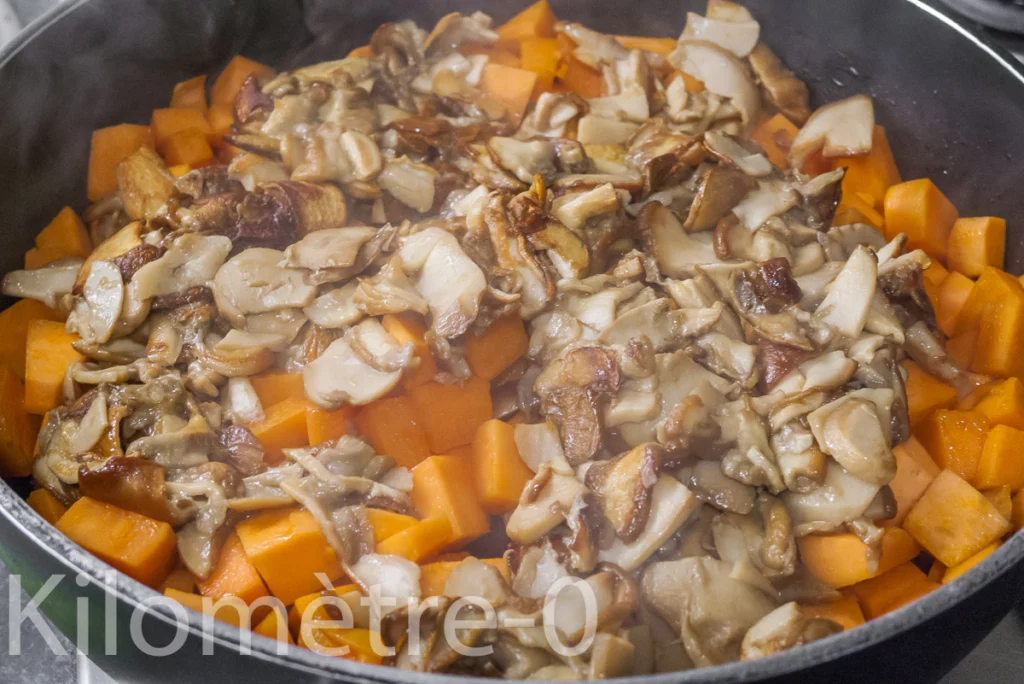 Poêlée de patates douces aux châtaignes, cèpes et chorizo - Étape 9