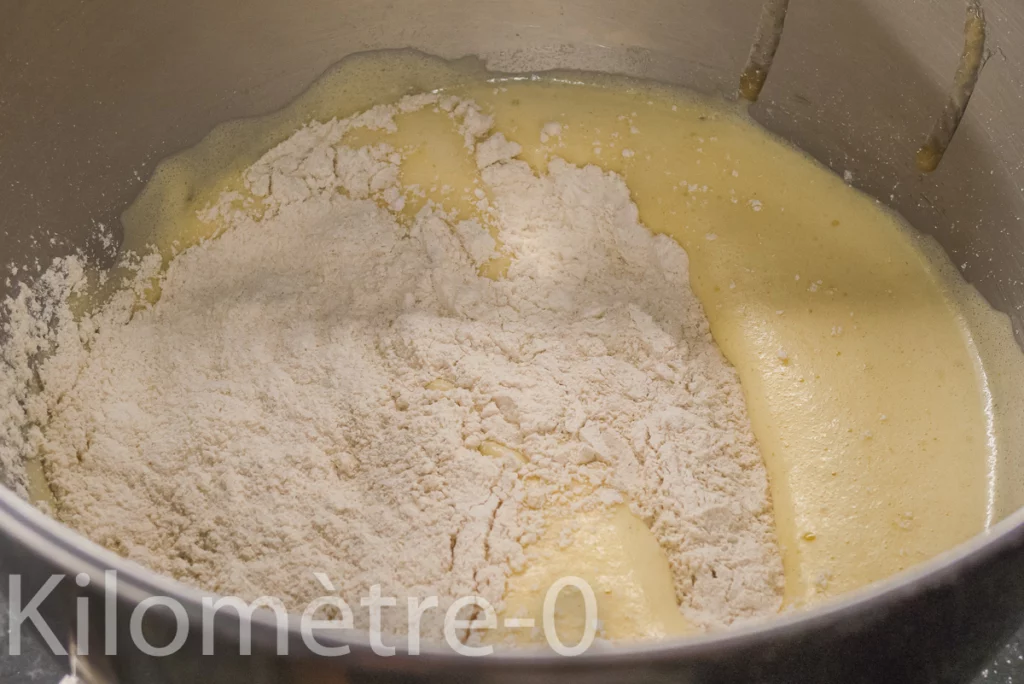 Gâteau fondant pomme cannelle - Étape 4