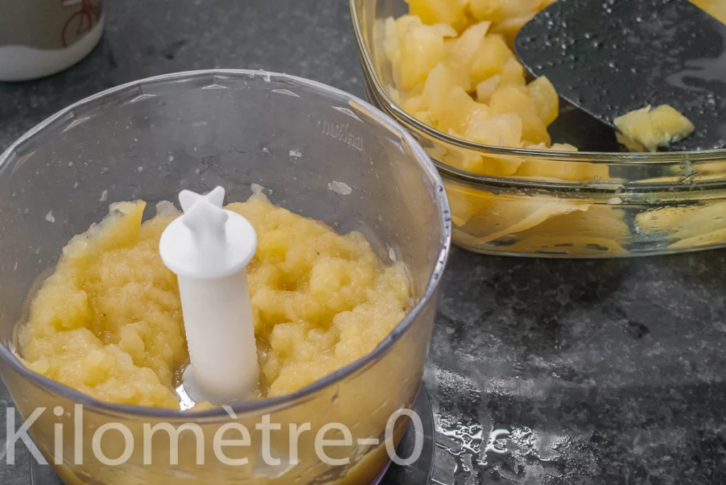 Cake marbré au cacao et à la compote de pommes - Étape 2