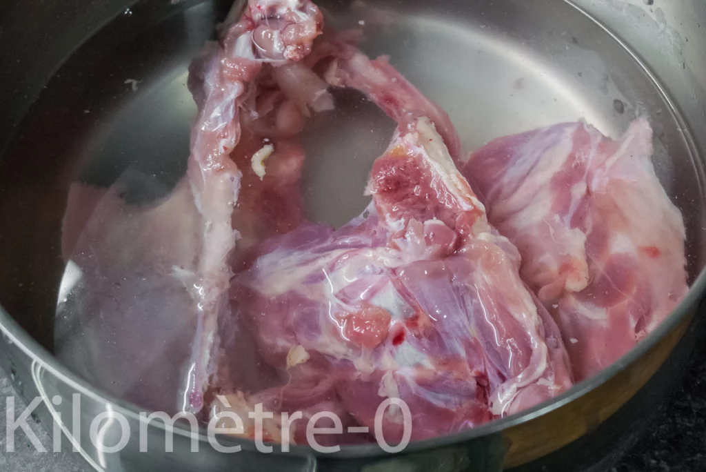 Soupe de potimarron aux cèpes et au bouillon de volaille maison - Étape 1