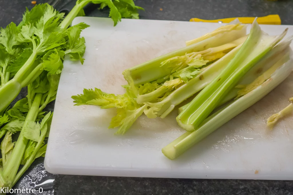 Joues de porc aux carottes, céleri branche et à la bière - Étape 7