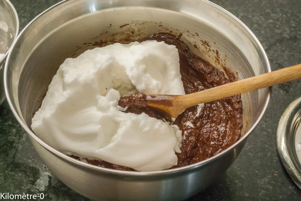 Cake moelleux aux haricots rouges et au chocolat - Étape 6