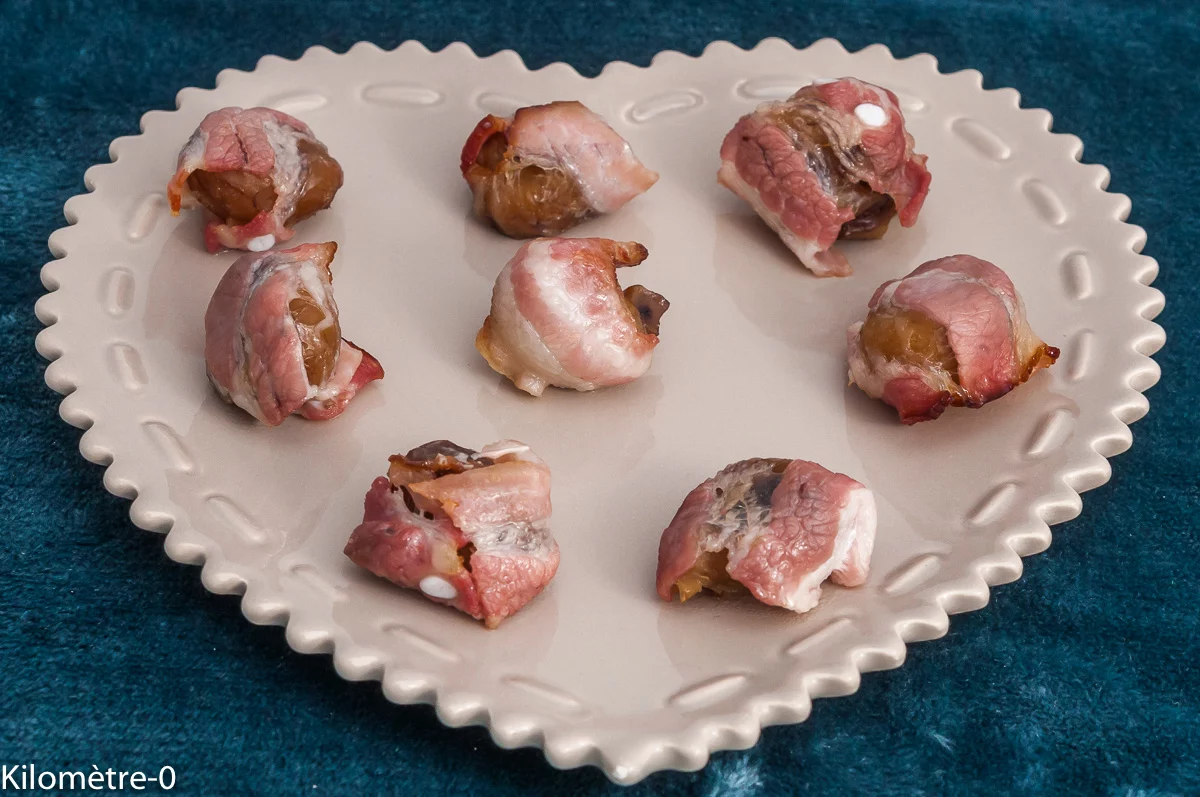 Photo de recette d'apéro, facile, Noël, bouchées, châtaignes, poitrine fumée, rapide, léger,de Kilomètre-0, blog de cuisine réalisée à partir de produits de saison et issus de circuits courts