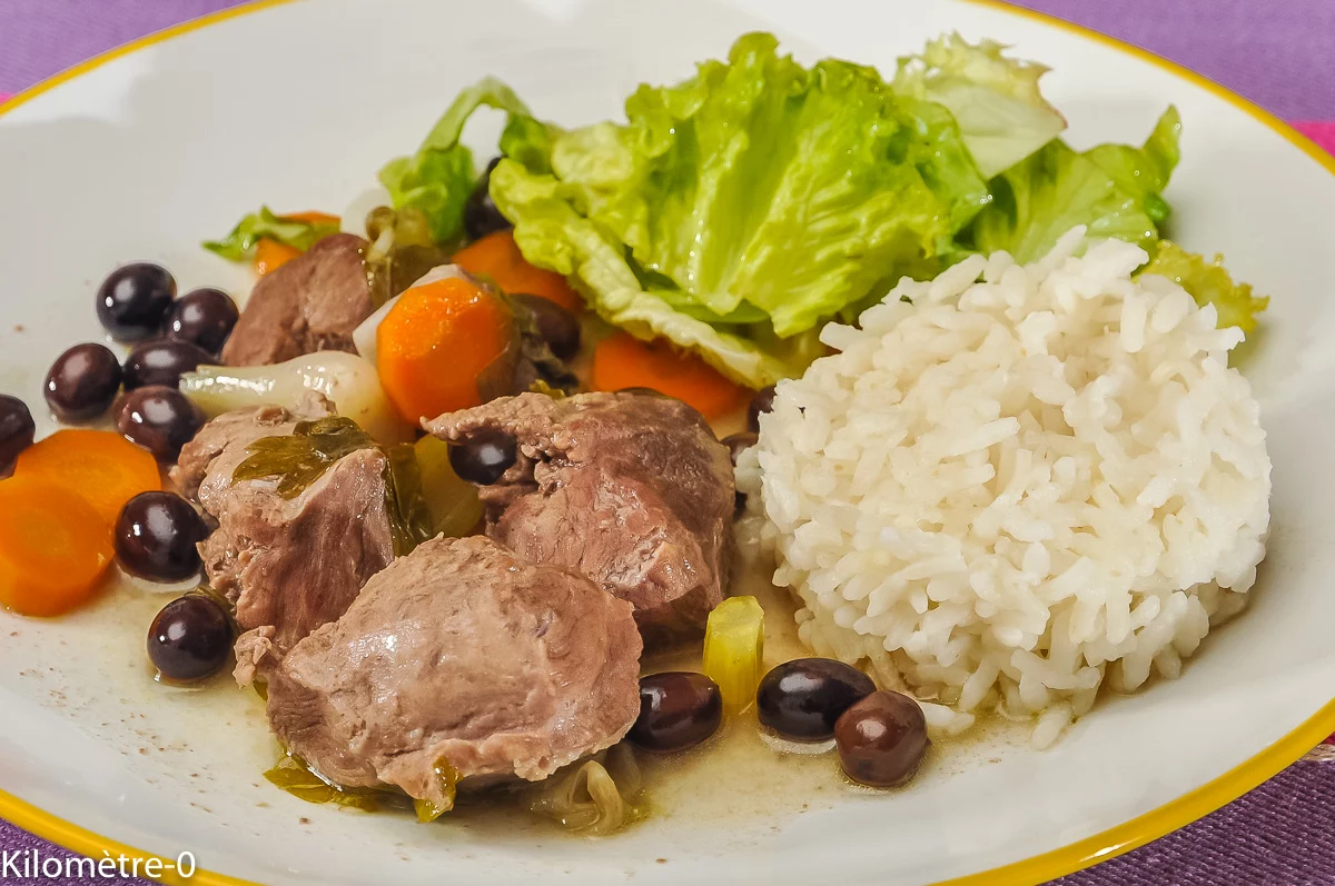 Photo de recette de joues de porc, abats, olives, mijoté, viande, céleri, facile, Kilomètre-0, blog de cuisine réalisée à partir de produits de saison et issus de circuits courts