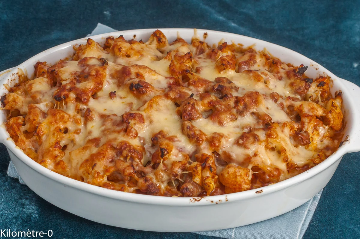 Photo de recette de gratin, plat d'hiver, chou, chou fleur, boeuf, bolognaise, sauce, bio, fromage, facile, Kilomètre-0, blog de cuisine réalisée à partir de produits de saison et issus de circuits courts