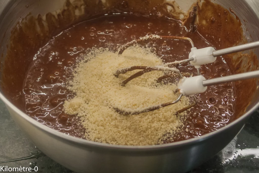 Gâteau moelleux au chocolat et au potimarron (sans beurre, sans farine) - Étape 6
