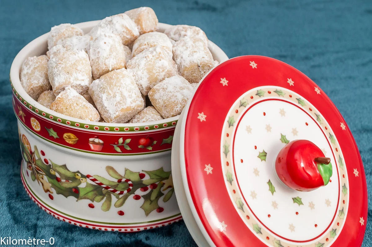 Photo de recette de biscuits, Noël, bredeles, Vanille kipferl, Christophe Felder, petits gâteaux, douceurs, facile, rapide, bio, Kilomètre-0, blog de cuisine réalisée à partir de produits de saison et issus de circuits courts