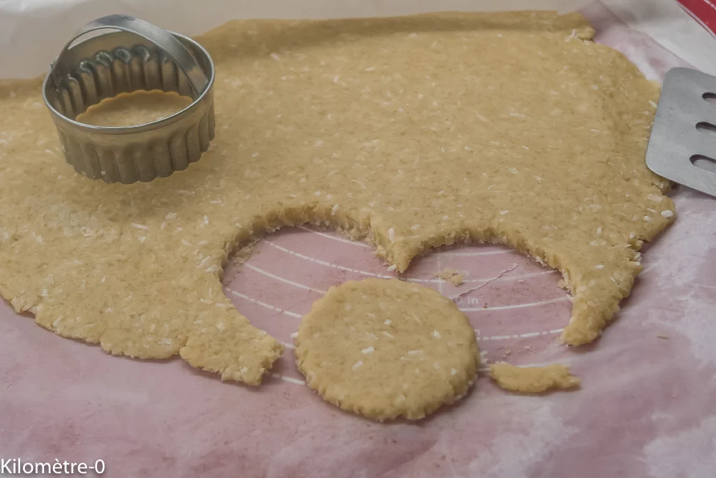 Biscuits nappés chocolat et coco - Étape 5