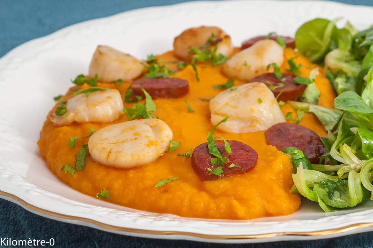 Photo de recette de noix, saint jacques, chorizo, purée, courge; butternut; légumes, automne, hiver, bio, Kilomètre-0, blog de cuisine réalisée à partir de produits de saison et issus de circuits courts