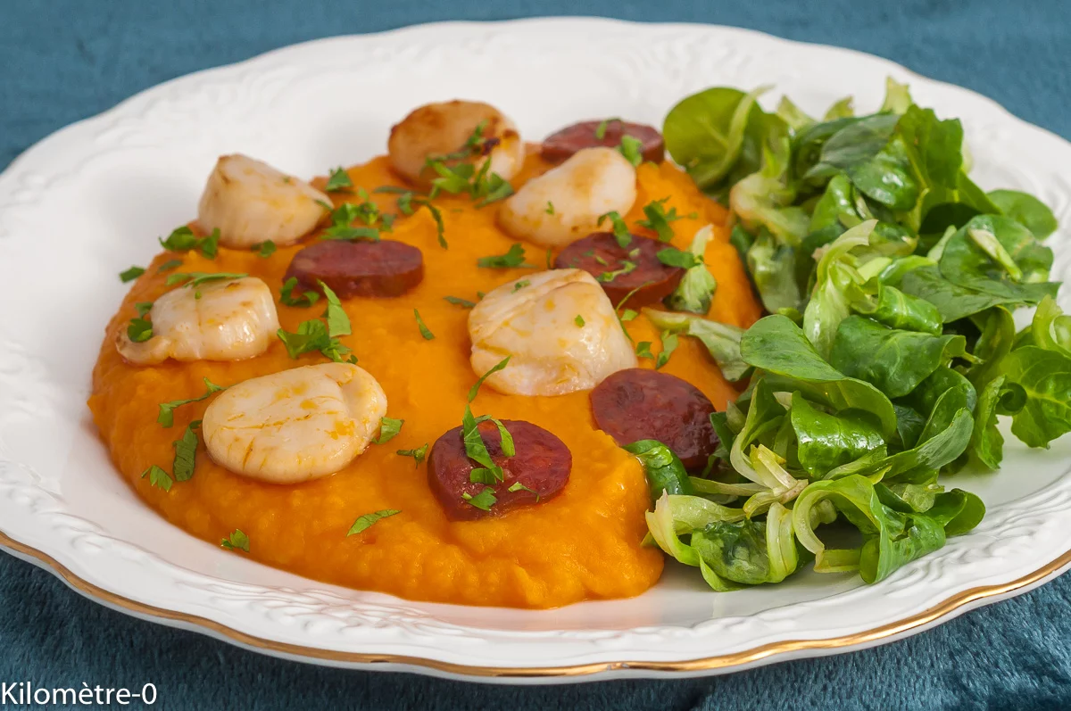 Photo de recette de noix, saint jacques, chorizo, purée, courge; butternut; légumes, automne, hiver, bio, Kilomètre-0, blog de cuisine réalisée à partir de produits de saison et issus de circuits courts
