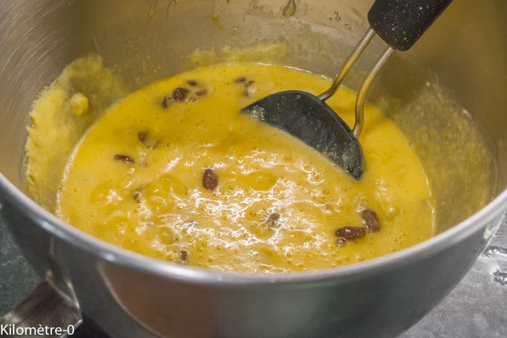 Gâteau du matin sans gluten aux bananes et raisins secs - Étape 5
