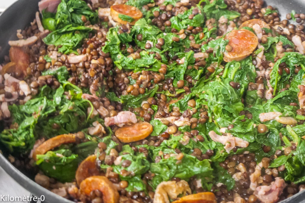 Lentilles aux haricots blancs, épinards et lardons - Étape 9