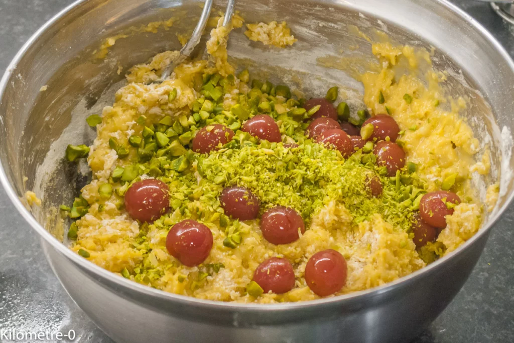 Gâteau du matin sans gluten aux pistaches et cerises - Étape 9
