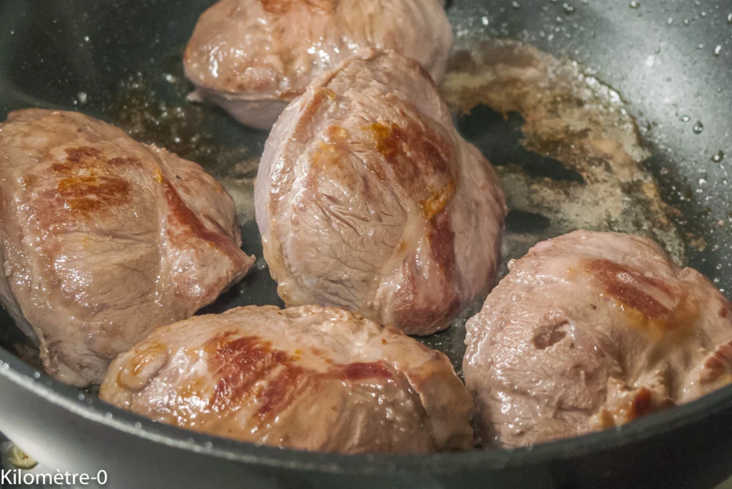 Joues de porc à la bière, purée de pommes de terre et céleri boule - Étape 4