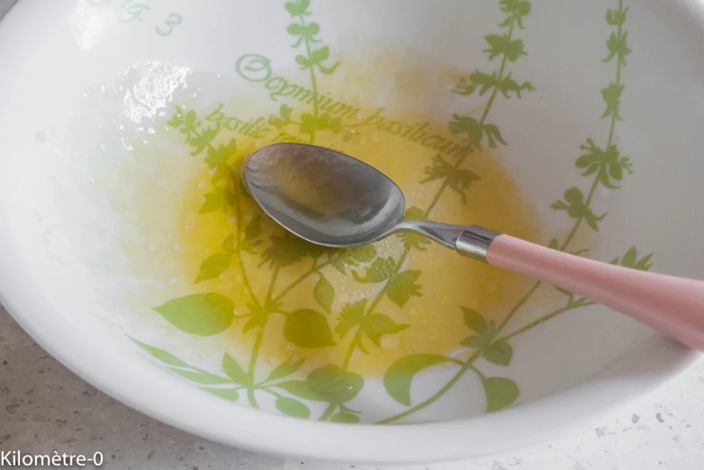 Salade de haricots rouges au céleri branche, thon et olives - Étape 2